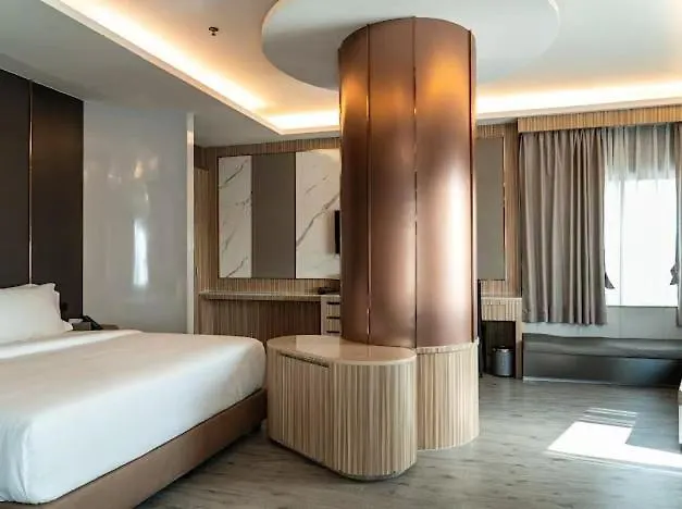 酒店 Lee Lat Phrao 4*